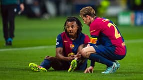 Jules Koundé blessé lors du match Barça-Inter (3-3, Ligue des champions), le 30 avril 2025