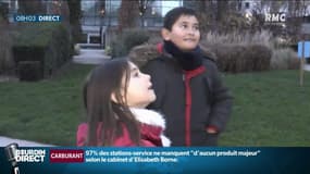 "Je vais rester devant le sapin à attendre": l'impatience des plus petits à l'approche de l'ouverture des cadeaux de Noël