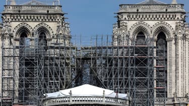 La cathédrale Notre-Dame de Paris, là où se dressait auparavant sa flèche, le 7 mai 2019.
