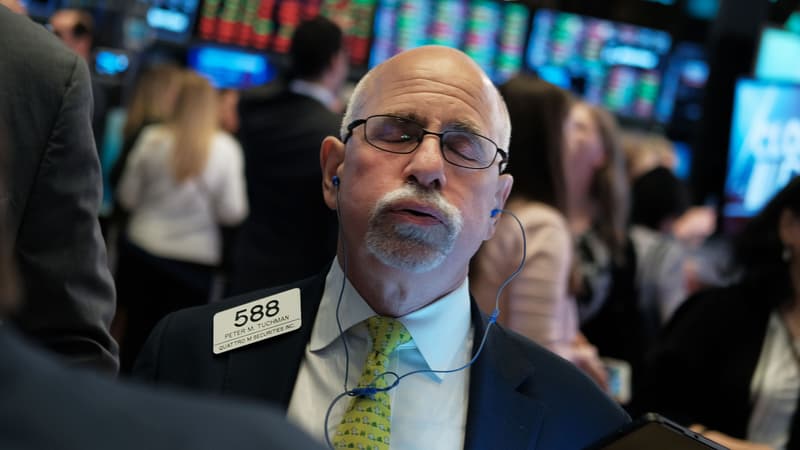 Le trader Peter Tuchman lors d'une clôture du NYSE.