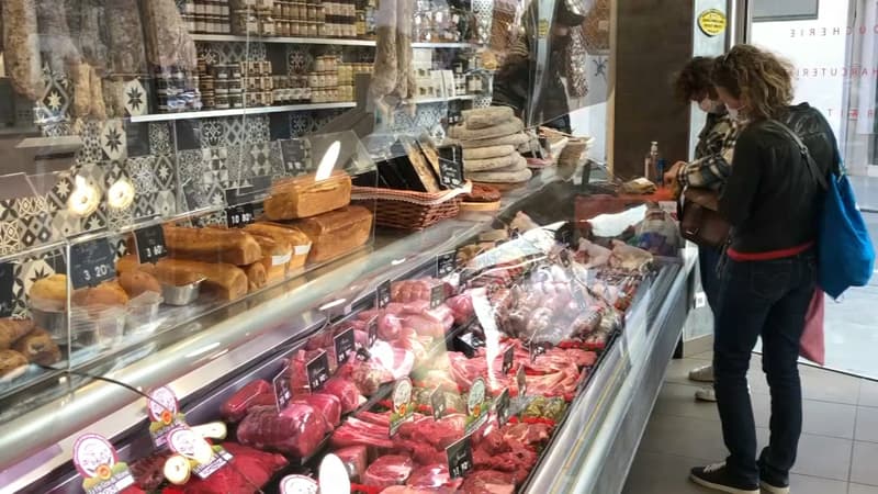 Dans cette boucherie lyonnaise, les enfants reçoivent un steak haché gratuitement