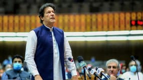 Le Premier ministre pakistanais Imran Khan lors d'un discours devant l'Assemblée naionale, le 25 juin 2020 à Islamabad