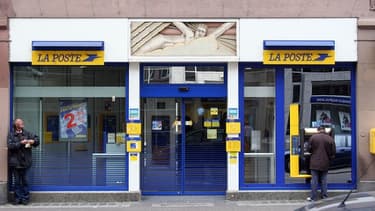 La Poste a perdu 2.500 salariés en 2012.