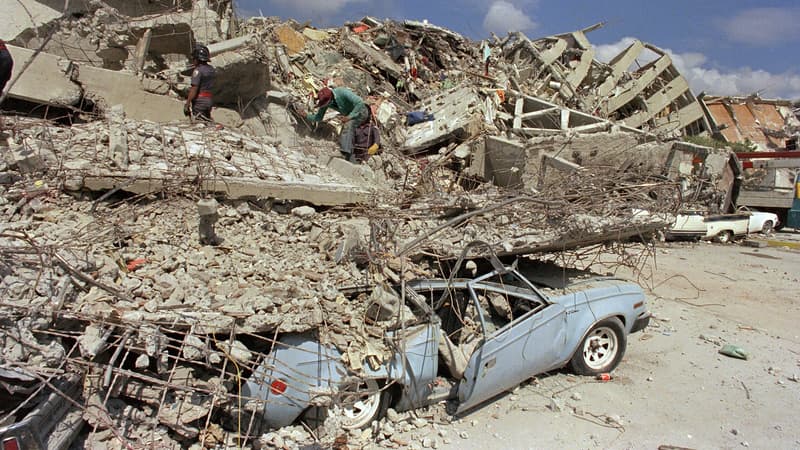 Les décombres, à Mexico, en 1985.