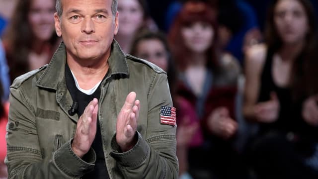 L'humoriste français Laurent Baffie doit vraiment être créatif.