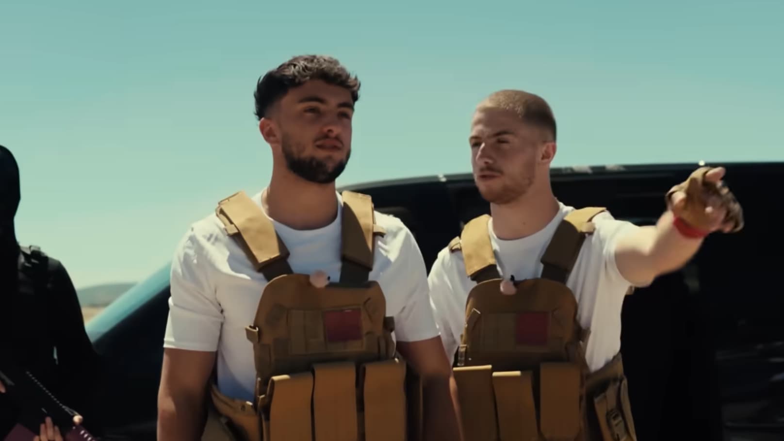 "TERMINAL" DE MICHOU, "KAIZEN" D'INOXTAG... L'AVANT-PREMIÈRE AU CINÉMA, PASSAGE OBLIGÉ ET PARI GAGNANT POUR LES YOUTUBEURS?
