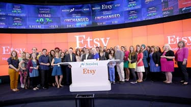 Au cours de clôture au Nasdaq, jeudi soir 16 avril 2015, Etsy était valorisée à 3,3 milliards de dollars.