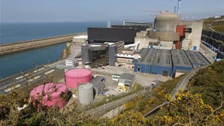 Le chantier du réacteur EPR de Flamanville, dans la Manche. La France ne remettra pas en cause la construction de ces réacteurs nucléaires de nouvelle génération malgré la décision allemande de sortir du nucléaire d'ici 2022, a assuré mardi le ministre de