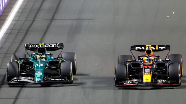 Fernando Alonso et Sergio Perez lors du GP d'Arabie saoudite