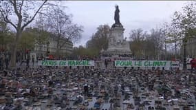 Cop21: des milliers de chaussures place de la République