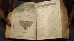 Un "First Folio" de Shakespeare, similaire à celui découvert dans la bibliothèque de Saint-Omer dans le Pas-de-Calais.