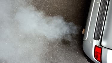 Les véhicules roulant à l'essence bénéficieront du même avantage fiscal que ceux roulant au diesel.