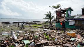 Le typhon Phanfone a fait de nombreux dégâts à Tacloban, aux Philippines, le 25 décembre 2019