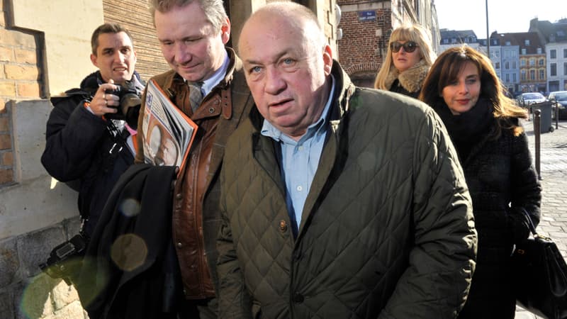 Dodo la Saumure, à son arrivée au tribunal correctionnel de Lille, lundi.