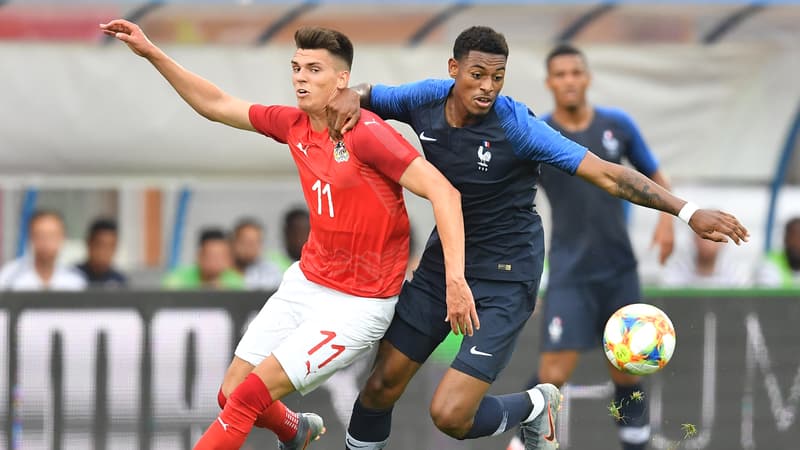 Honsak devant Reine-Adelaïde, lors de France-Autriche Espoirs le 11 juin