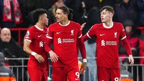Luis Diaz, Darwin Nunez et Connor Bradley lors de Liverpool-Sheffield, le 4 avril 2024