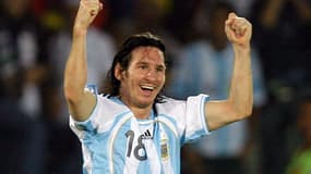 La joie de l'attaquant argentin Lionel Messi lors de demi-finale de Copa America face au Mexique le 11 juillet 2007