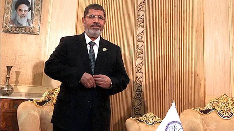 Le président égyptien Mohamed Morsi a appelé jeudi à une intervention pour mettre un terme au bain de sang en Syrie, déclarant devant les 120 pays réunis au sommet du Mouvement des non-alignés (MNA) à Téhéran qu'il était de leur devoir de se dresser contr