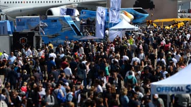 Si l'édition 2017 du salon du Bourget a été un bon cru pour les affaires, le nombre de visiteurs professionnels (140.000) a reculé de 6% par rapport à 2015.