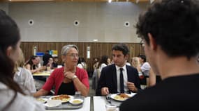 Elisabeth Borne et Gabriel Attal en déplacement en Ille-et-Vilaine pour la rentrée scolaire, le 4 septembre 2023. 