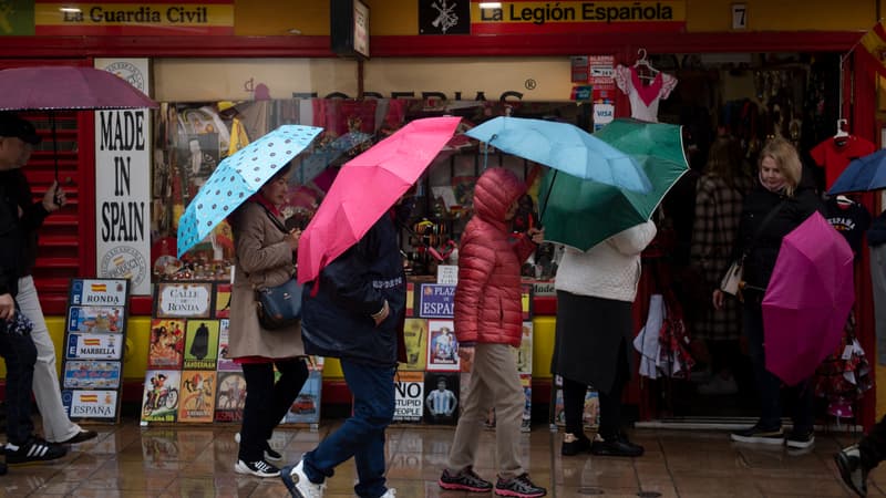 Le Portugal et l'Espagne balayés par une succession de tempêtes, des cours d'eau saturés