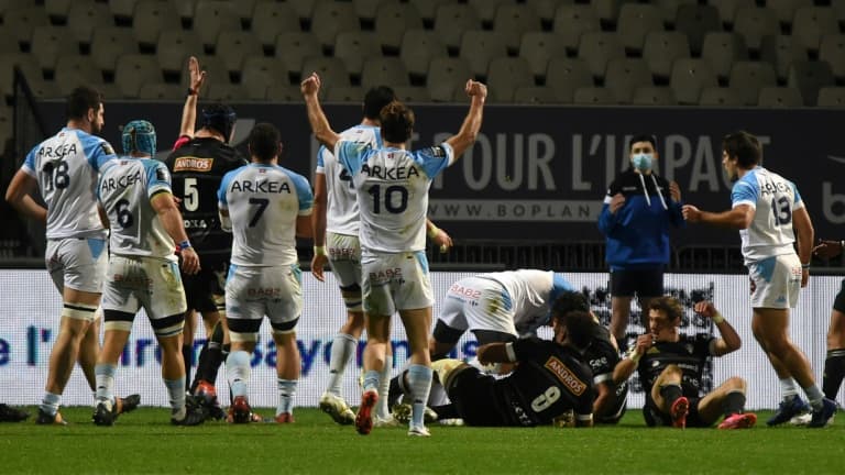 Les joueurs de Bayonne fêtent un essai lors du match de Top 14 à domicile face à Brive, le 14 février 2021