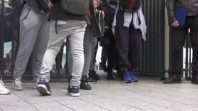 Fin de la scolarisation des enfants clandestins proposée par Marine Le Pen: "Ce serait être hors-la-loi"