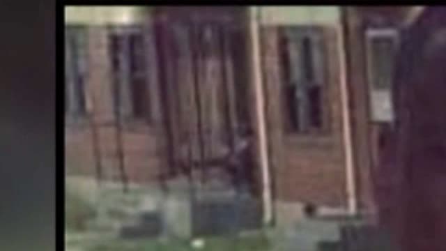 Freddie Gray a subi une fracture des vertèbres cervicales lors du transport avant de succomber à ses blessures le 19 avril 2015.