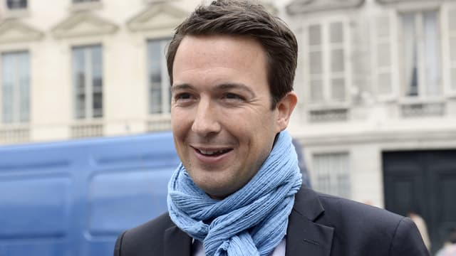 Guillaume Peltier le 27 mai 2014 devant le siège de l'UMP à Paris.