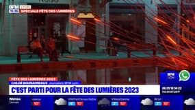 "Sign", une œuvre installée place de la République à Lyon pour la Fête des Lumières