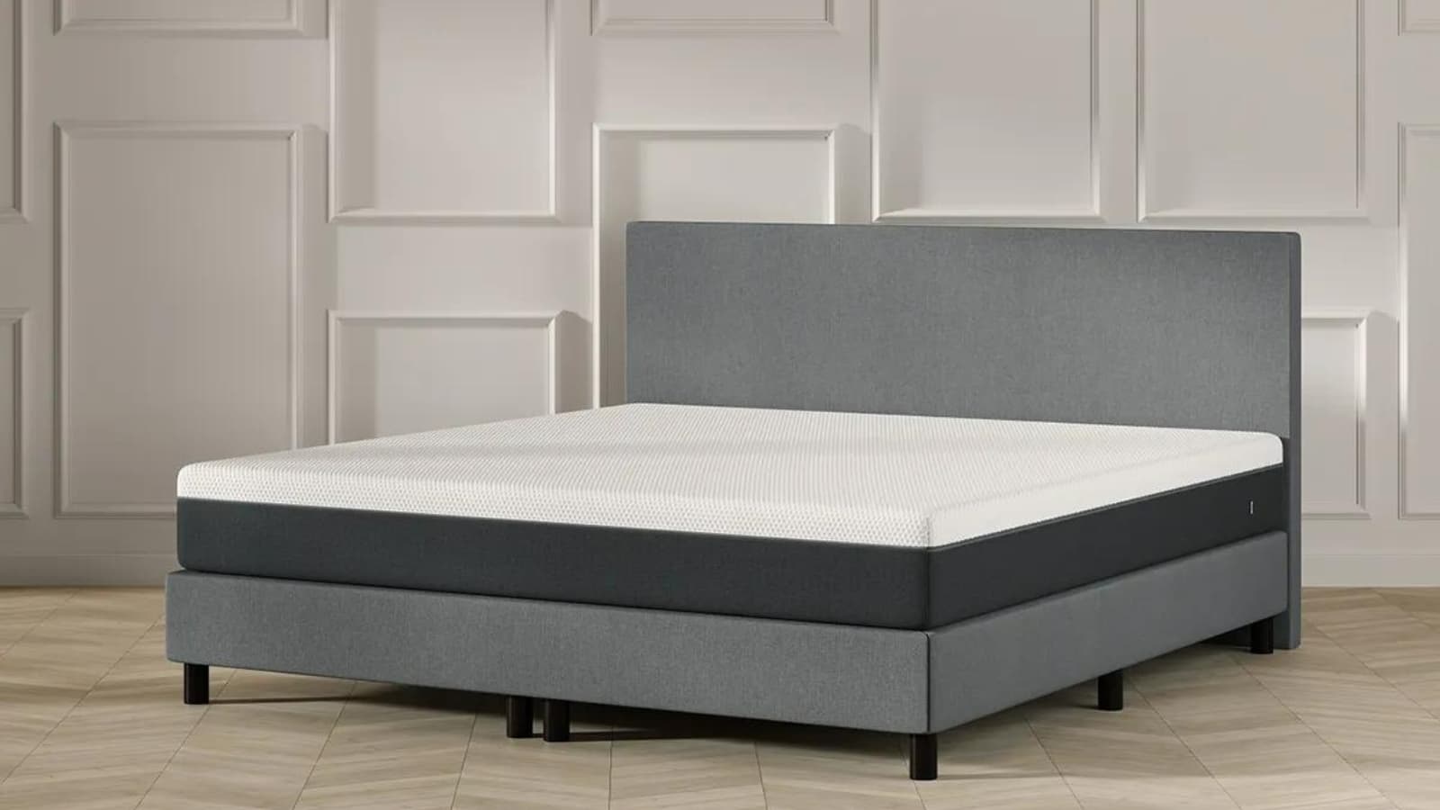 EMMA SORT SON PACK COMPLET (LIT, MATELAS, SOMMIER) ET SON PRIX CHUTE DE 50 % POUR LA RENTRÉE