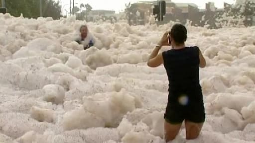 Mooloolaba sous la mousse, lundi 28 janvier