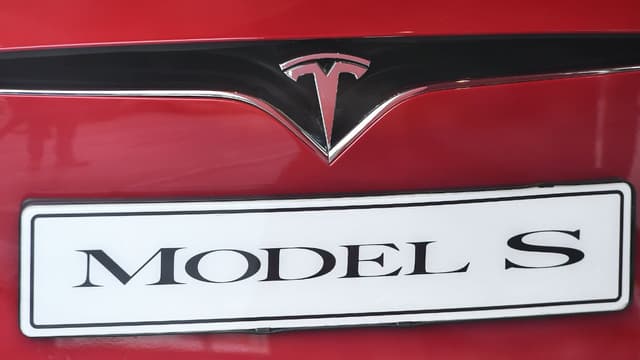 Tesla a fait chuter les prix de sa Model S depuis la semaine dernière, ce qui mécontentent de nombreux propriétaires de la berline.