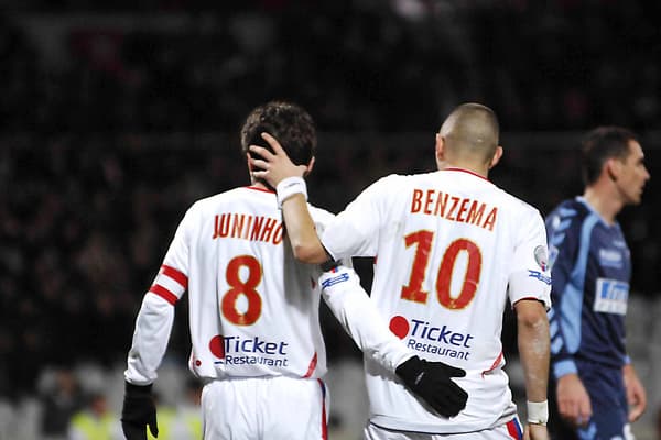 Karim Benzema et Juninho le 2 décembre 2007