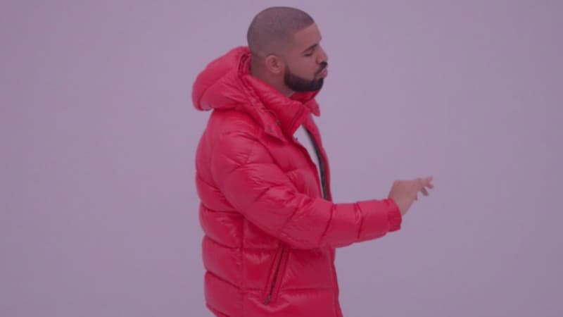 Drake a fait bondir les ventes de la doudoune Maya de Moncler tout de même vendue 1.150 dollars aux Etats-Unis.