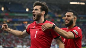 Khvicha Kvaratskhelia et Georges Mikautadze avec la Géorgie lors d'un match de l'Euro contre l'Allemagne - le 26/06/2024