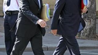 Nicolas Sarkozy et François Fillon perdent du terrain dans l'opinion, avec des chutes de cinq et neuf points en trois mois, à 32% et 44% de bonnes opinoins respectivement, selon le baromètre BVA pour Orange, L'Express et France Inter publié mardi. /Photo