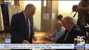Législatives: François Bayrou, garde des Sceaux, a voté à Pau