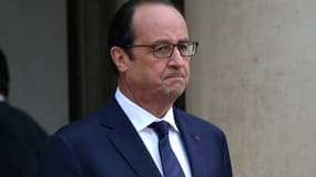 François Hollande affirme que l'économie française est "robuste" face à la crise grecque. 73% des Français sont en désaccord.