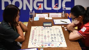 Deux joueuses de Xiangi lors d'une compétition à Hanoï au Vietnam 