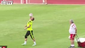 Les jongles impressionnants de Sergio Ramos