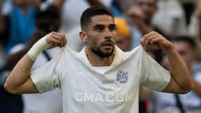 Neal Maupay avec le maillot collector de l'OM face à Nice en Ligue 1, le 14/09/2024