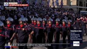 14-Juillet à Marseille: les pompiers ovationnés sur le Vieux-Port