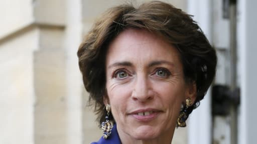La ministre de la Santé a assuré vendredi que "le statut des sages-femmes évoluera"