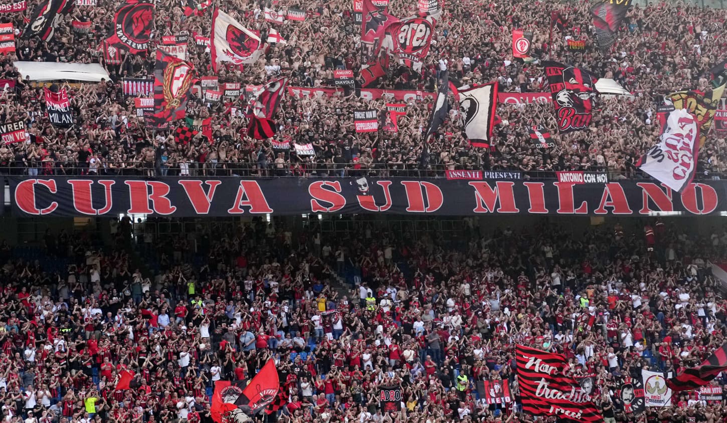 Le PSG dompte l'AC Milan et récupère la 1ère place