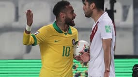 Neymar et Zambrano, ça chauffe