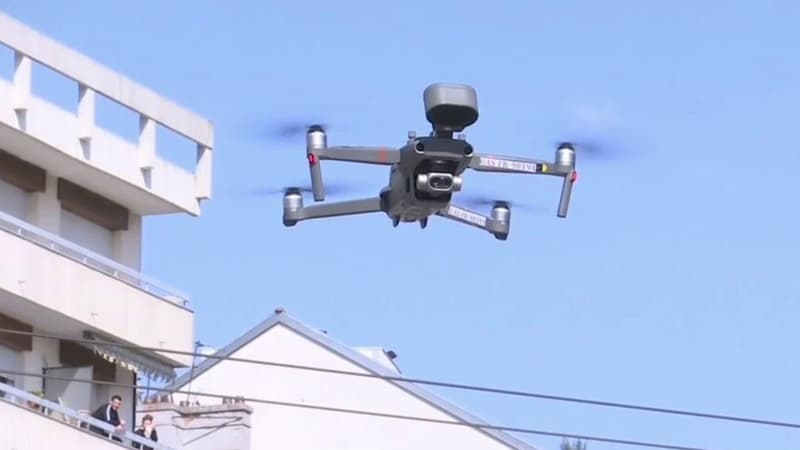 Un drone dans le ciel de Villeurbanne.