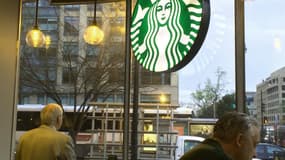 Starbucks Coffe s'implante en Italie, royaume du café expresso. (image d'illustration)