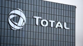 Total a confirmé la suspension de son gigantesque projet gazier au Mozambique.