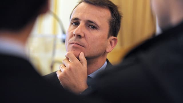 Thibault Lanxade a décidé de reporter la décision.